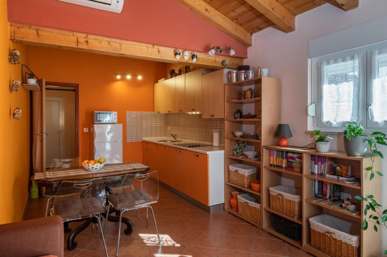 Apartment Orange 29 โรวีน ภายนอก รูปภาพ